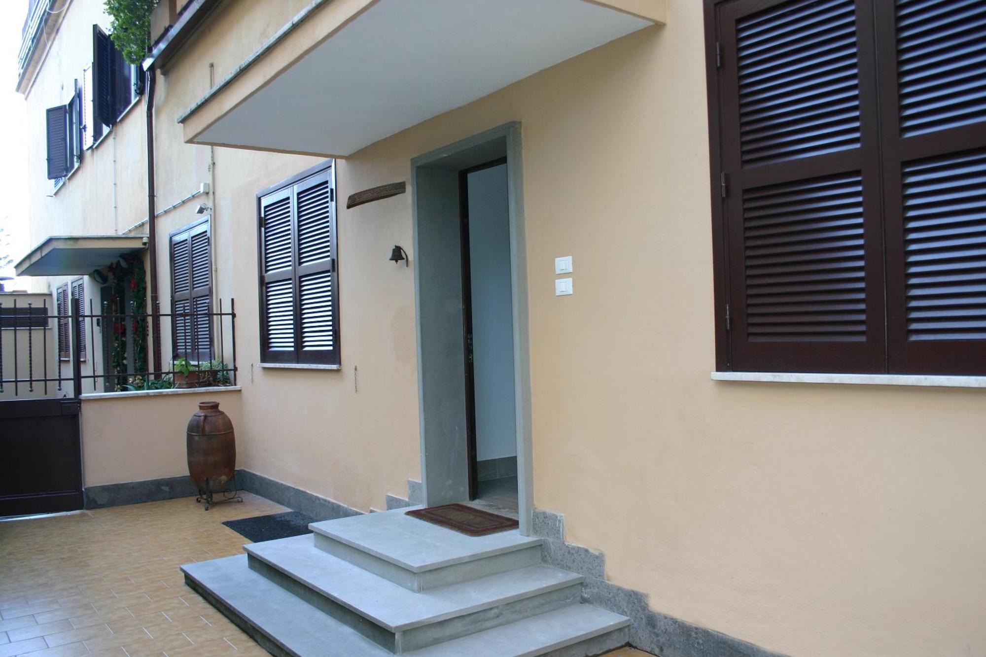 Le Terrazze Di San Giovanni โรม ภายนอก รูปภาพ